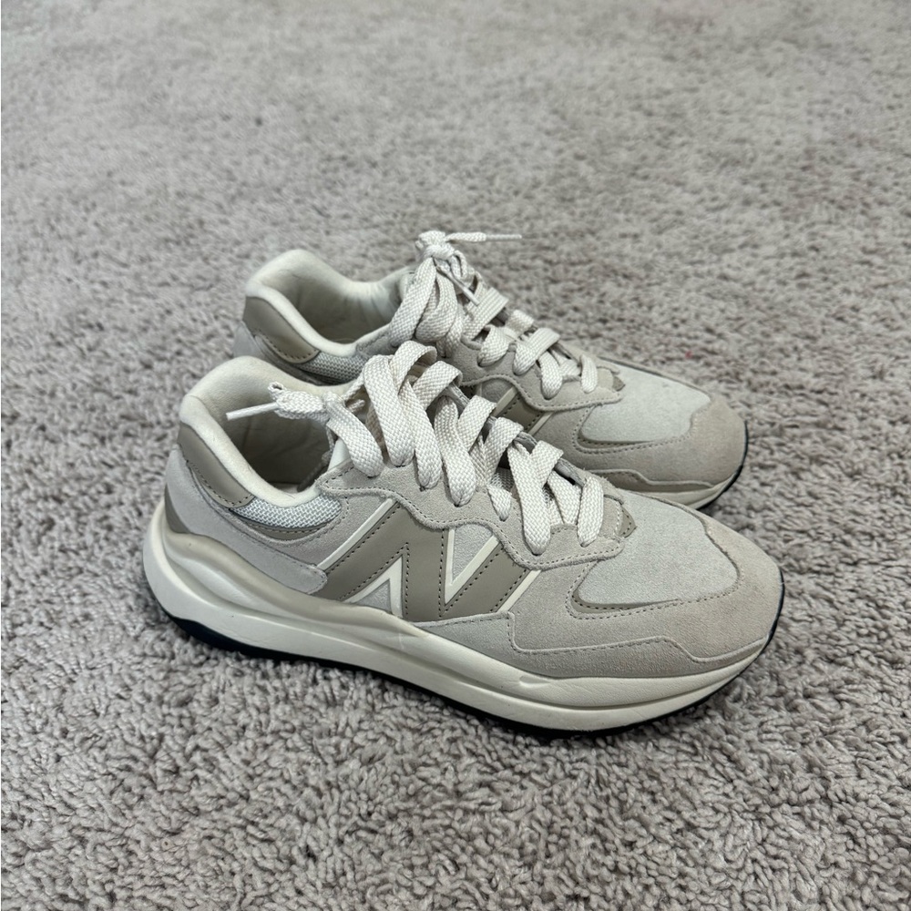 New Balance 5740 Moonbeam